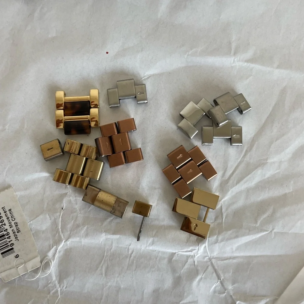 Set‎ of 4 watches